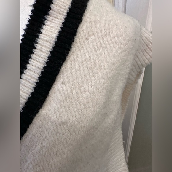 Oak + Fort Sweater vest - Picture 4 of 8